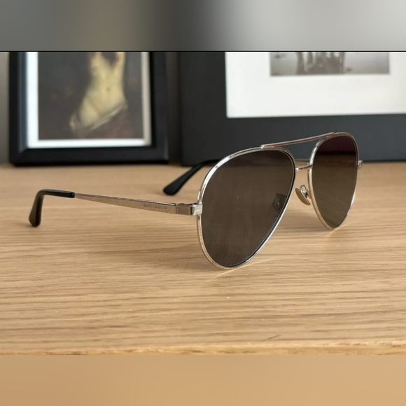 Aviator saint laurant sunglasses - Picture 1 of 7
